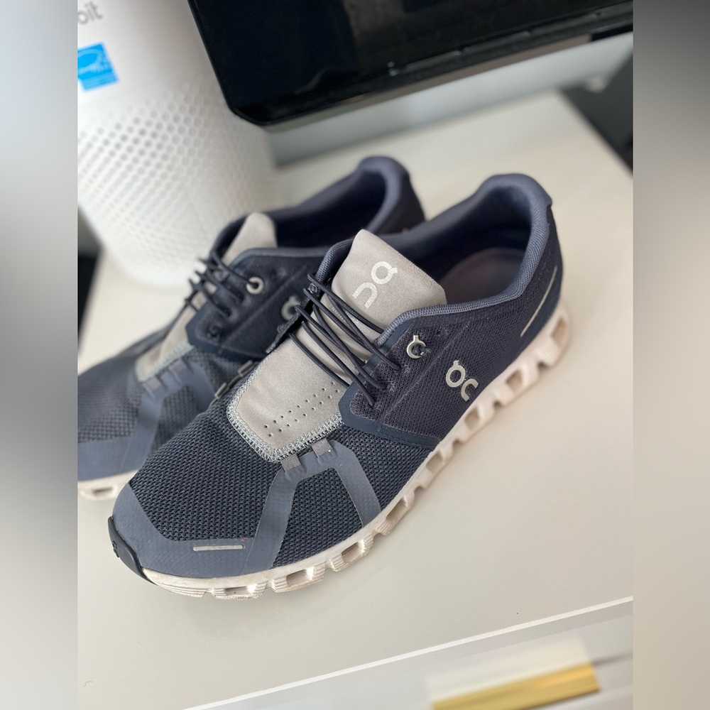 On Running Men's Sneakers - Navy and Gray